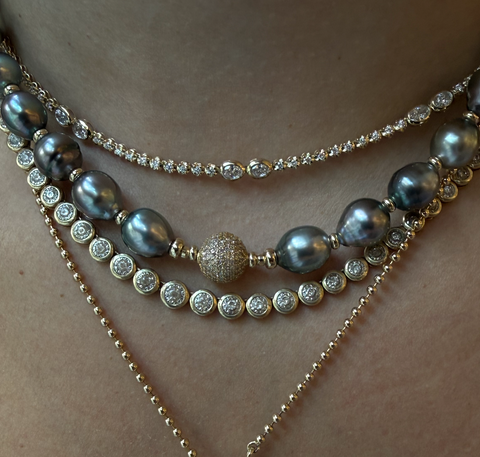 TAHITIAN PEARL NECKLACE WITH OR WITHOUT DIAMOND FOCAL BEAD