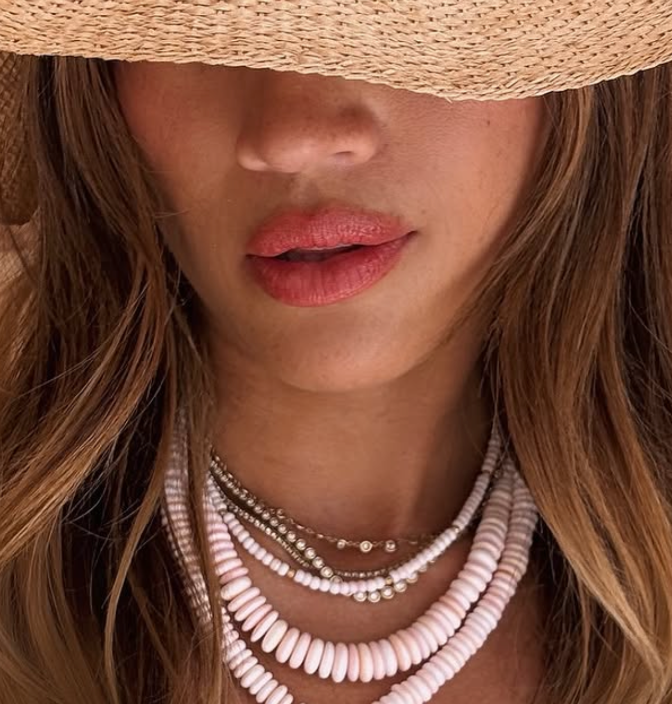 8MM PINK SHELL NECKLACE