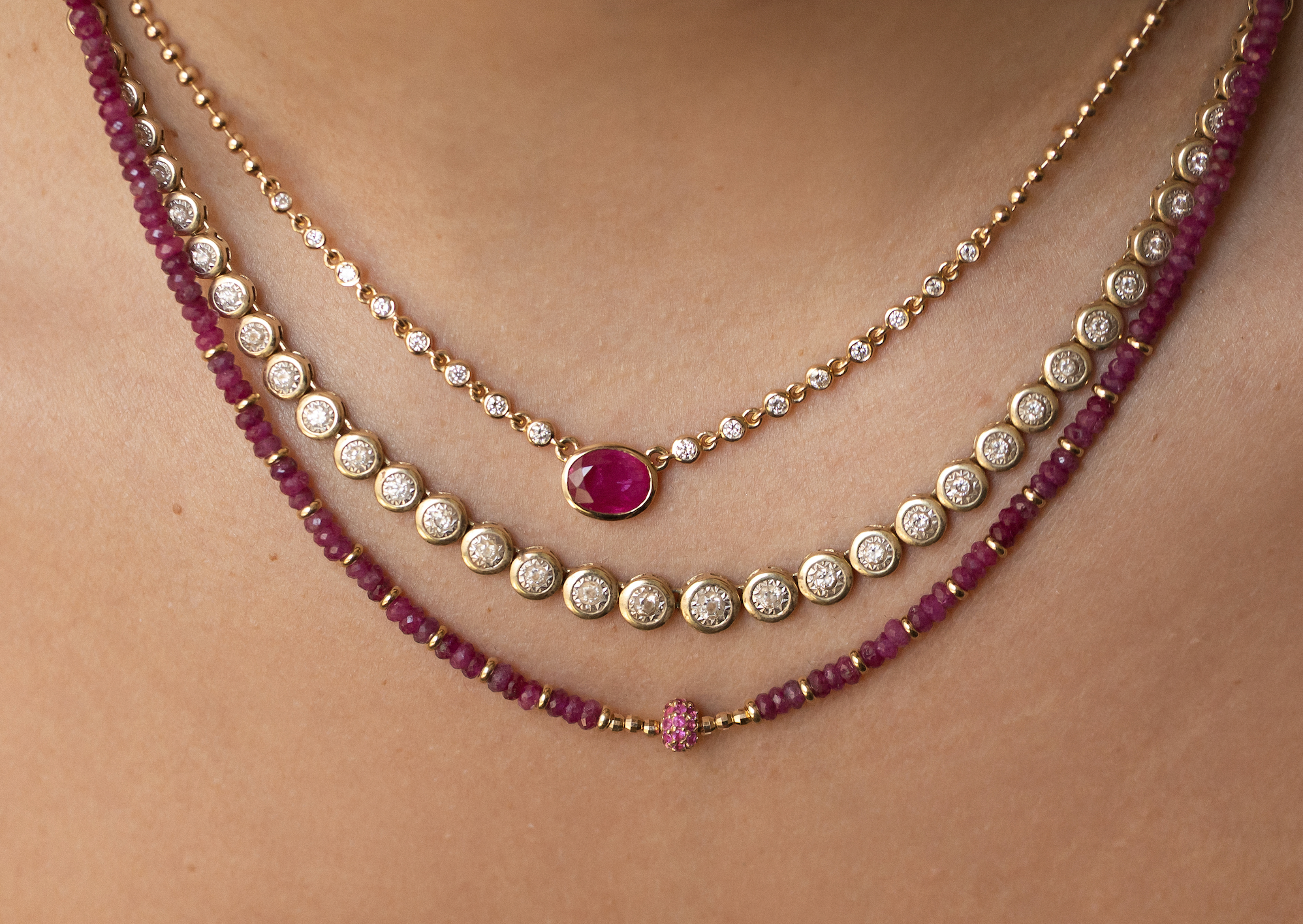 14K GOLD LARGE BEZEL DIAMOND  TENNIS NECKLACE