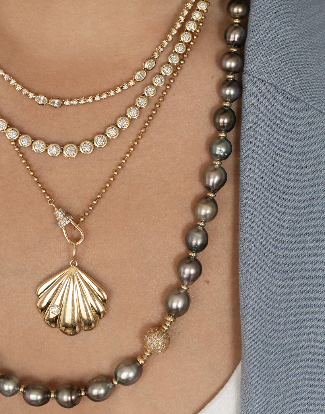 14K GOLD SHELL CHARM
