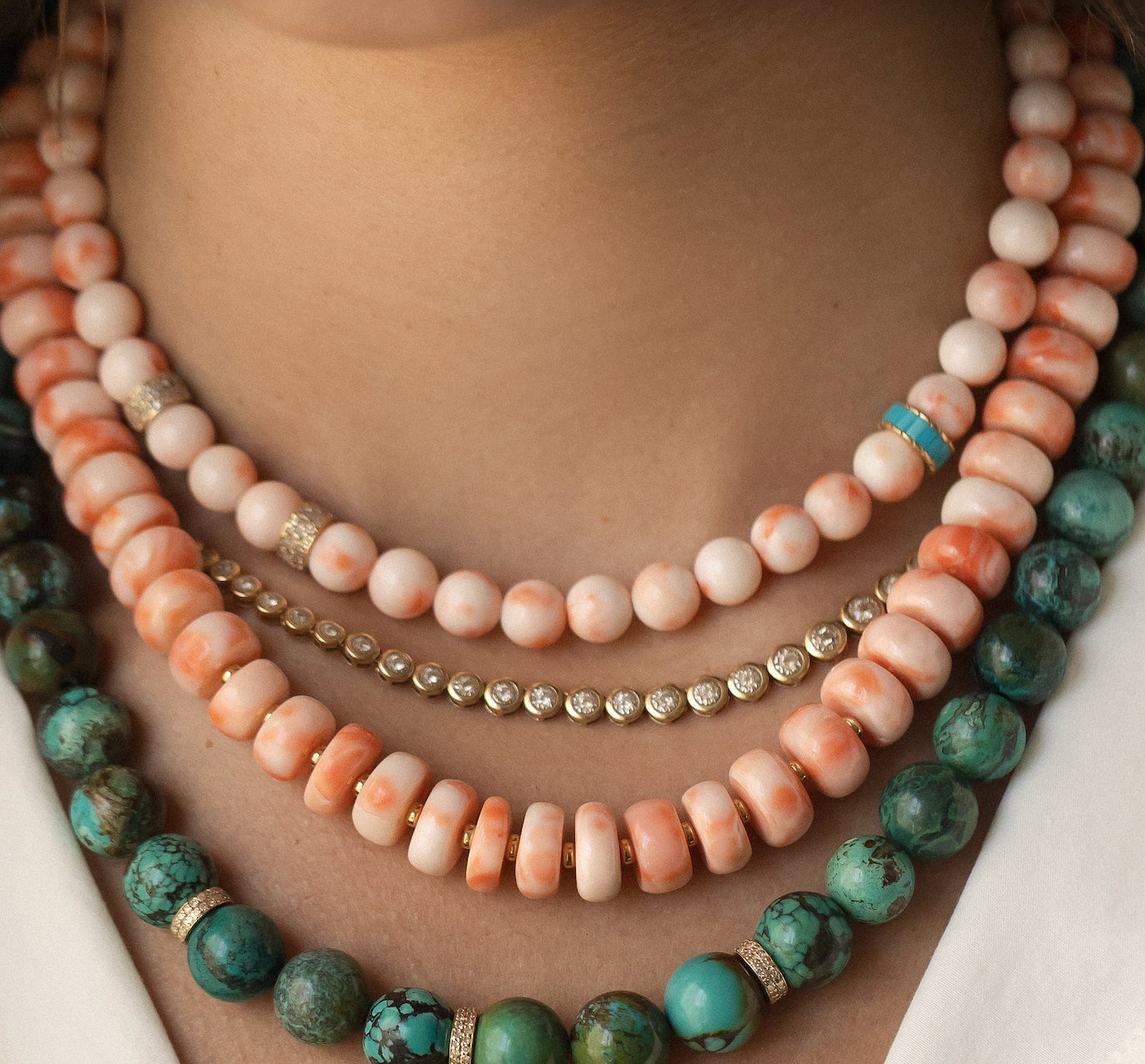 THE BEACH GIRL NECKLACE
