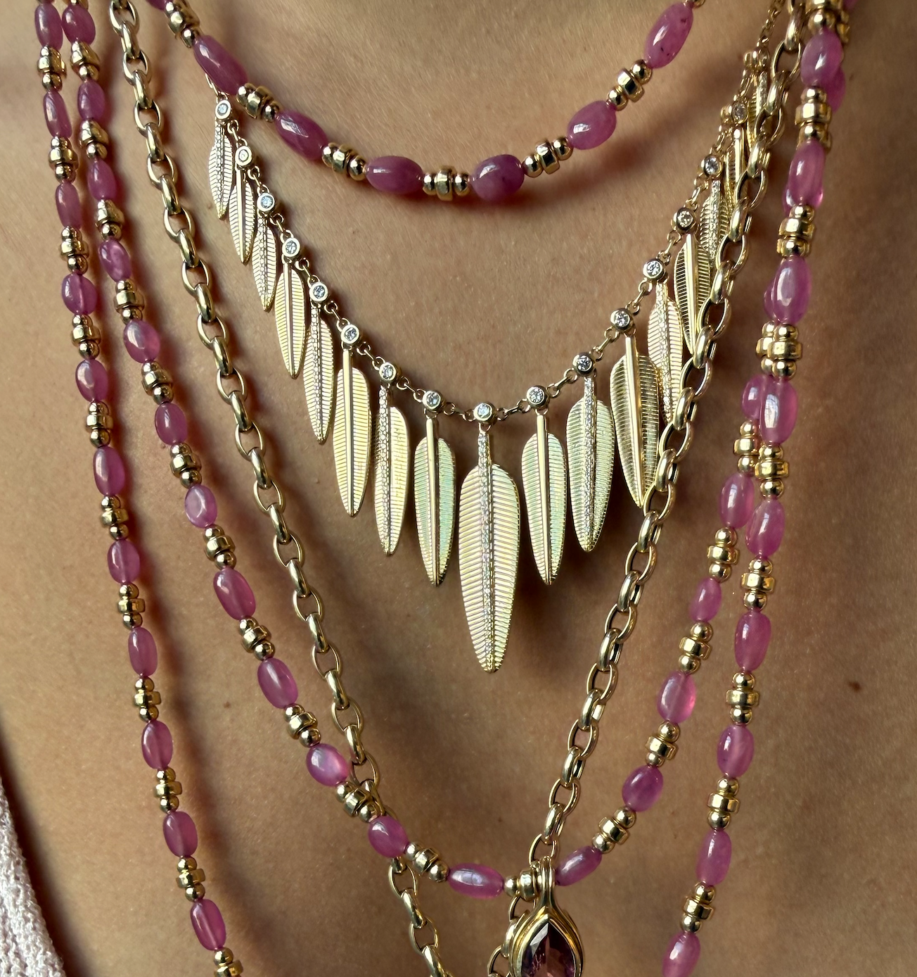 PINK SAPPHIRE AND GOLD BEADED NECKLACE