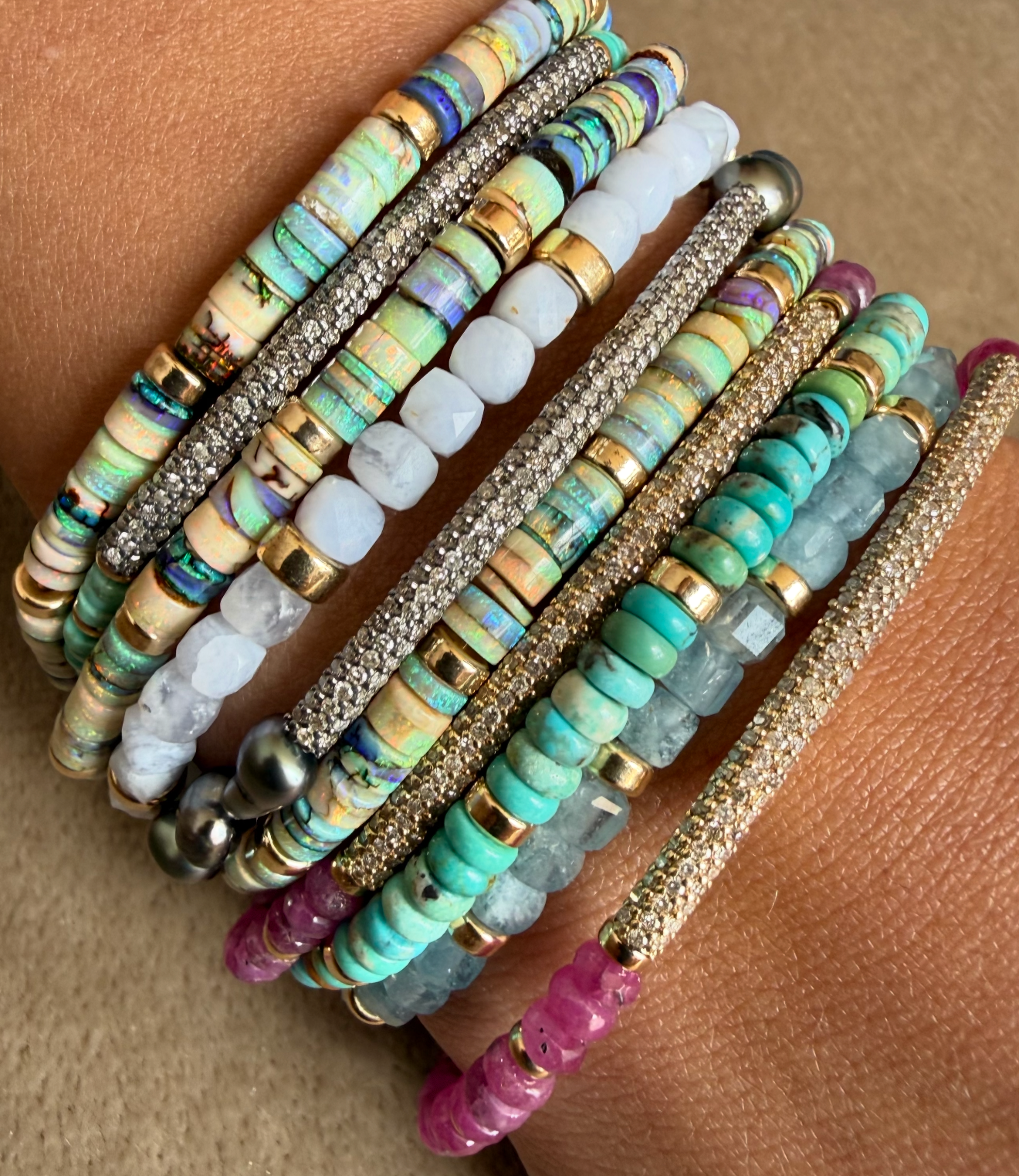 DIAMOND AND SAPPHIRE BRACELET