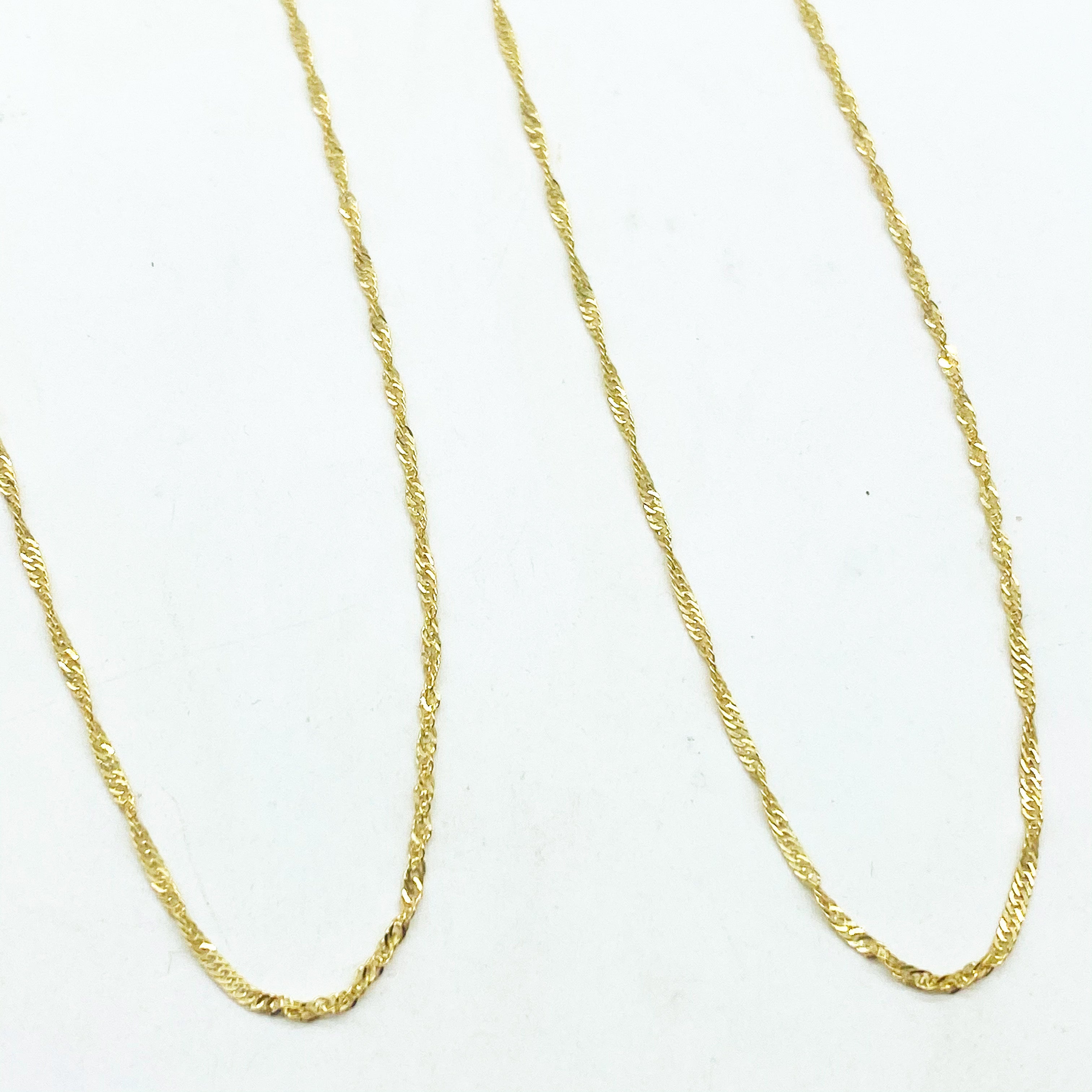 GOLD SINGAPORE CHAIN GIFT WITH PURCHASE